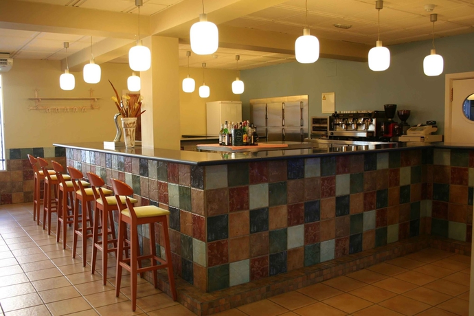 Imagen del bar/restaurante del Hotel Ayamontino. Foto 9