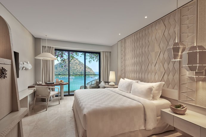 Imagen de la habitación del Hotel Ayana Komodo Waecicu Beach. Foto 2