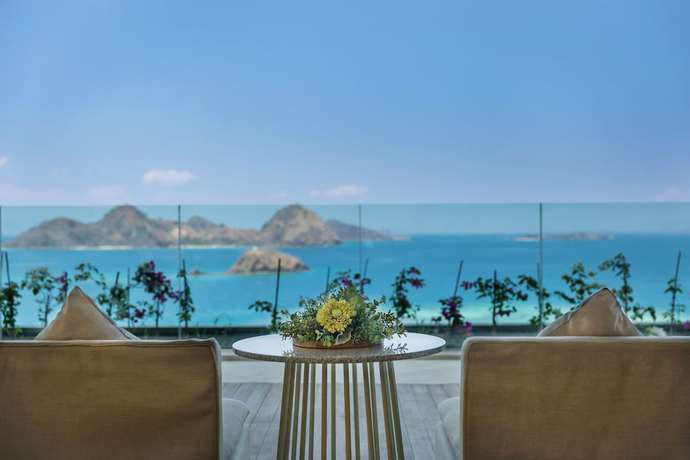 Imagen de los interiores del Hotel Ayana Komodo Waecicu Beach. Foto 14