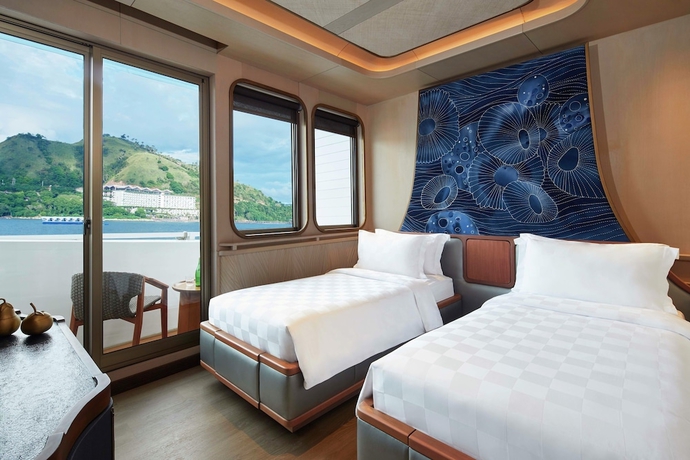 Imagen de la habitación del Hotel Ayana Lako Di'a. Foto 10