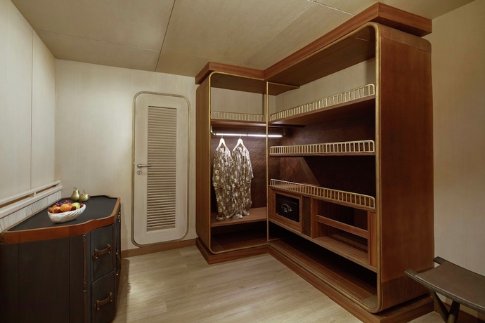 Imagen de la habitación del Hotel Ayana Lako Di'a. Foto 11