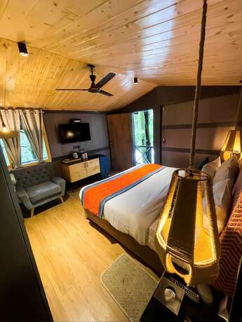 Imagen de la habitación del Hotel Ayar Jungle Resort. Foto 15
