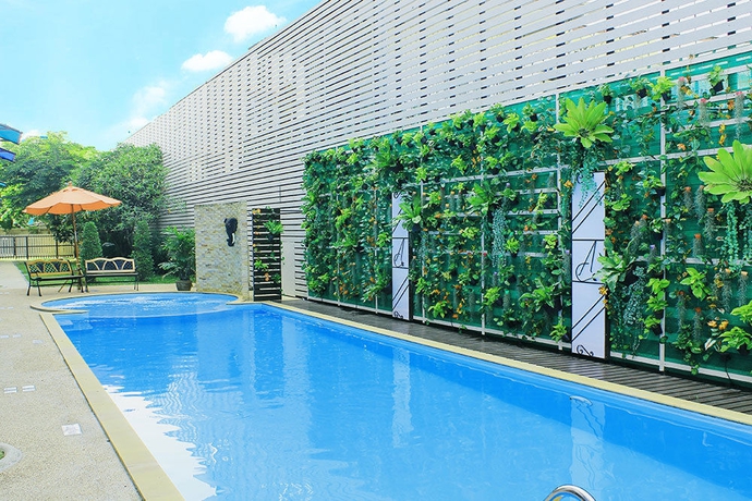 Imagen de la piscina del Hotel Ayara Grand Palace. Foto 10