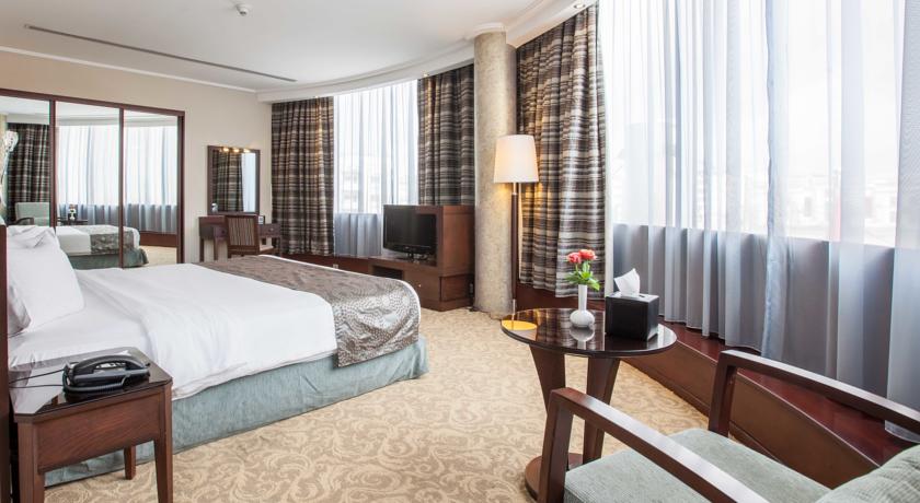 Imagen general del Hotel Ayass. Foto 2