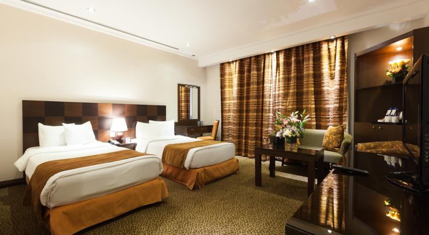 Imagen general del Hotel Ayass. Foto 13