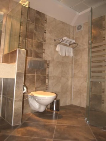 Imagen de la habitación del Hotel Ayata. Foto 8