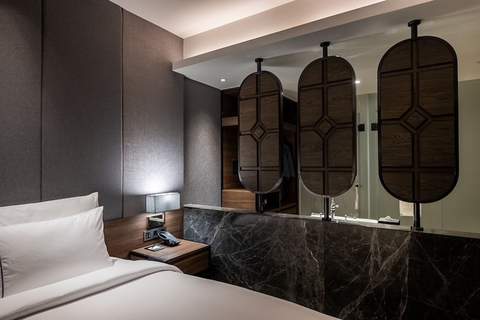 Imagen de la habitación del Hotel Ayathorn Bangkok. Foto 6