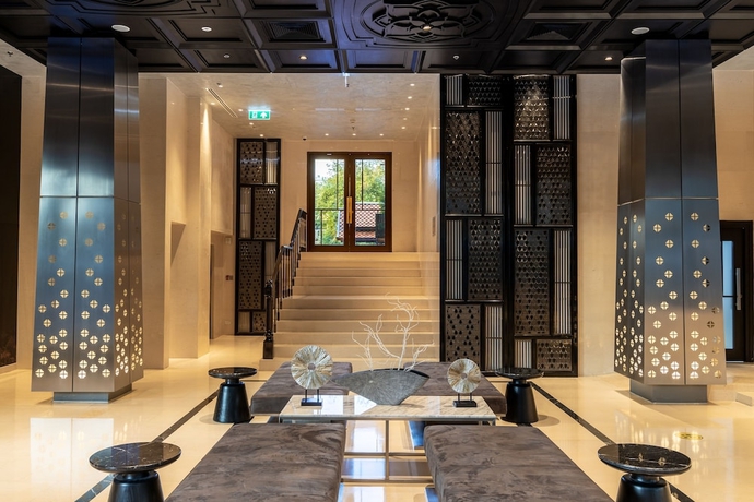 Imagen de los interiores del Hotel Ayathorn Bangkok. Foto 18