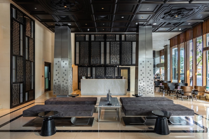 Imagen de los interiores del Hotel Ayathorn Bangkok. Foto 19