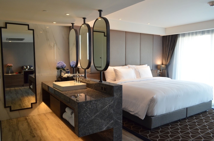 Imagen de la habitación del Hotel Ayathorn Bangkok. Foto 11