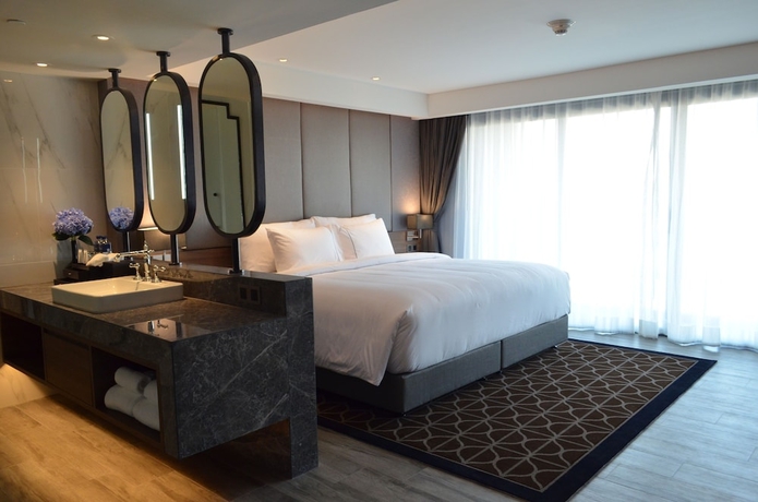 Imagen de la habitación del Hotel Ayathorn Bangkok. Foto 12