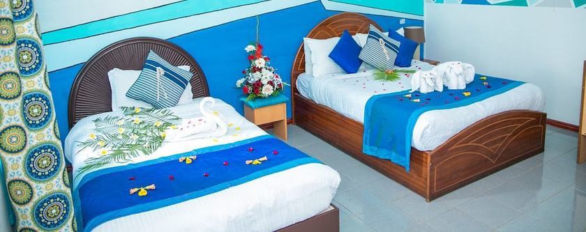 Imagen de la habitación del Hotel Ayatis. Foto 10