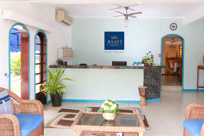 Imagen de los interiores del Hotel Ayatis. Foto 16