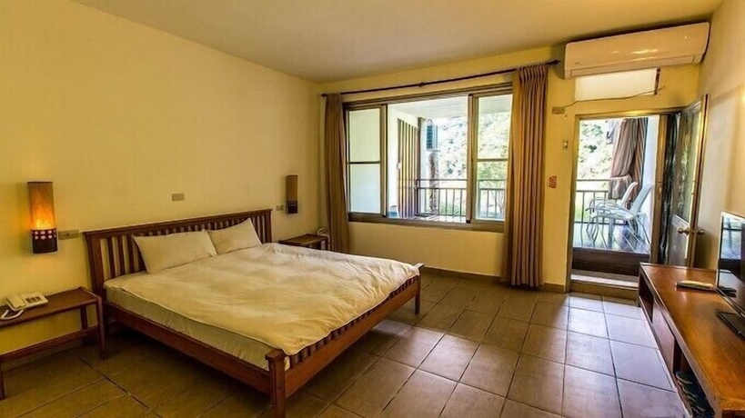 Imagen de la habitación del Hotel Ayawan Hot Spring Resort. Foto 8