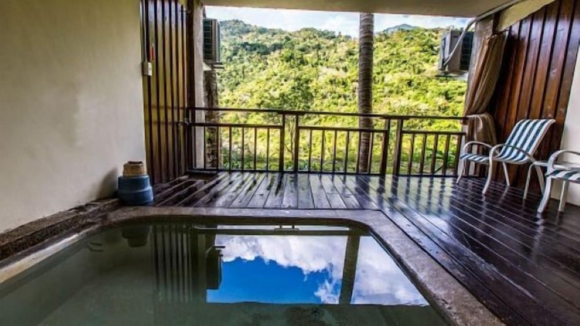 Imagen de la habitación del Hotel Ayawan Hot Spring Resort. Foto 11