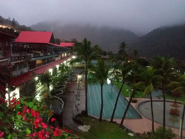 Imagen de los exteriores del Hotel Ayawan Hot Spring Resort. Foto 13