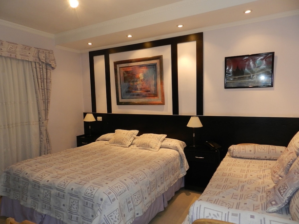 Imagen general del Hotel Ayb Internacional. Foto 1