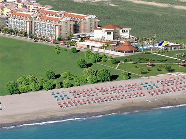 Imagen general del Hotel Aydinbey Famous Resort - All Inclusive. Foto 3