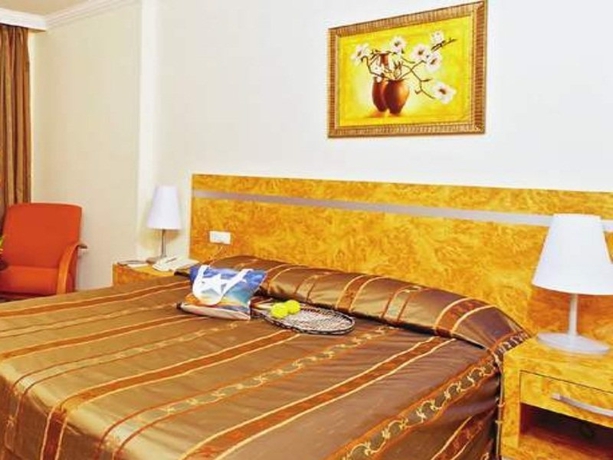 Imagen general del Hotel Aydinbey Gold Dreams. Foto 4