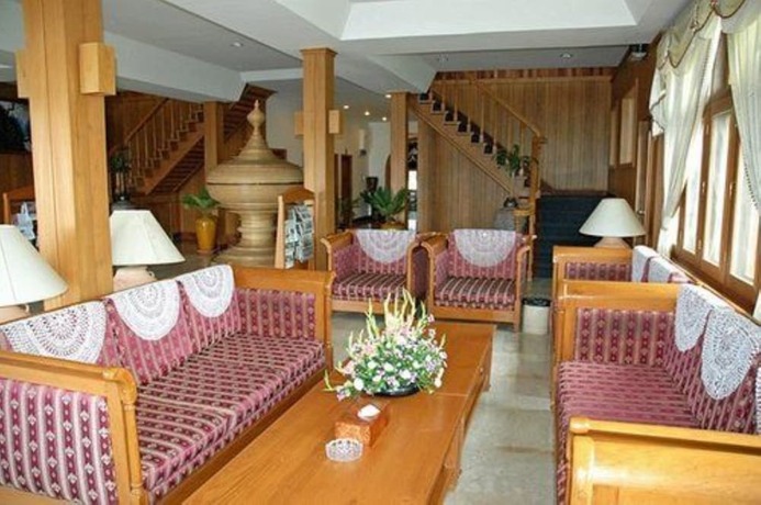 Imagen general del Hotel Aye Thar Yar Golf Resort. Foto 1