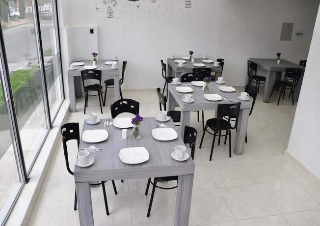 Imagen del bar/restaurante del Hotel Ayenda 1024 Agora Inn. Foto 3