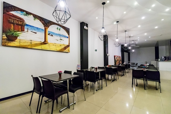 Imagen del bar/restaurante del Hotel Ayenda 1063 Golden. Foto 2