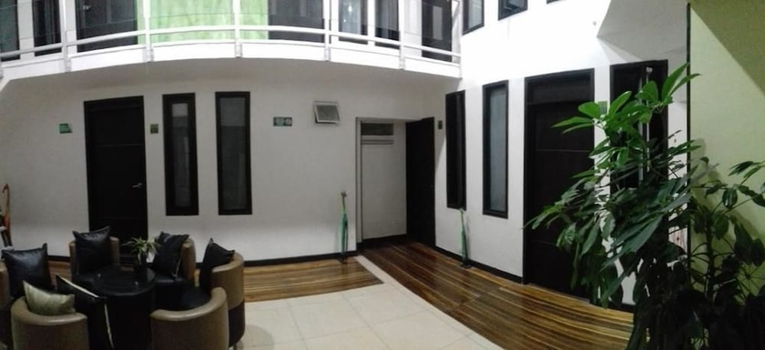 Imagen de los interiores del Hotel Ayenda 1072 Quality Comfort House. Foto 12