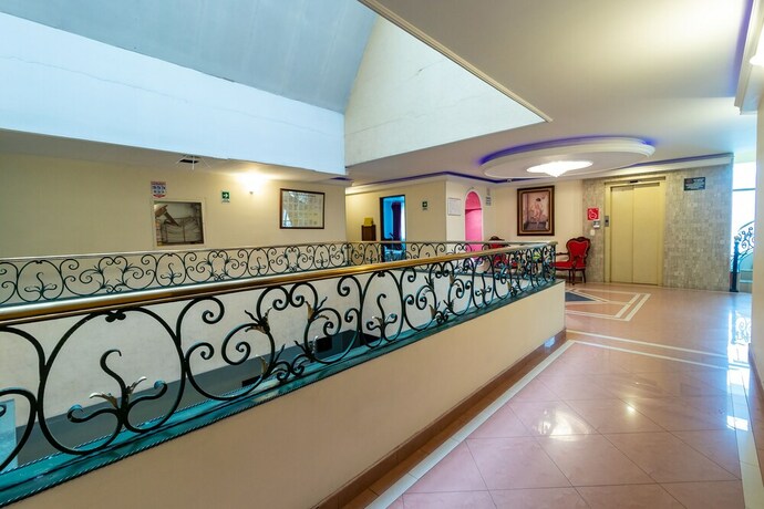 Imagen general del Hotel Ayenda 1084 Palacio Real. Foto 1