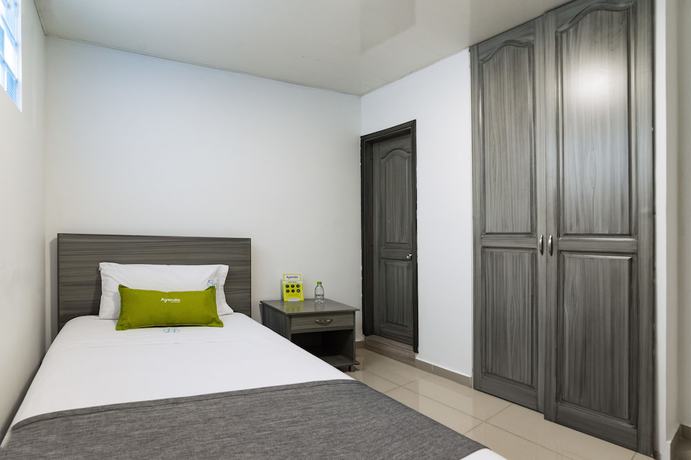 Imagen de la habitación del Hotel Ayenda 1121 Exito. Foto 13