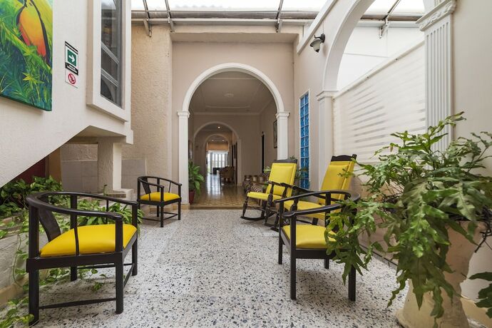 Imagen del bar/restaurante del Hotel Ayenda 1303 Virrey 76. Foto 9