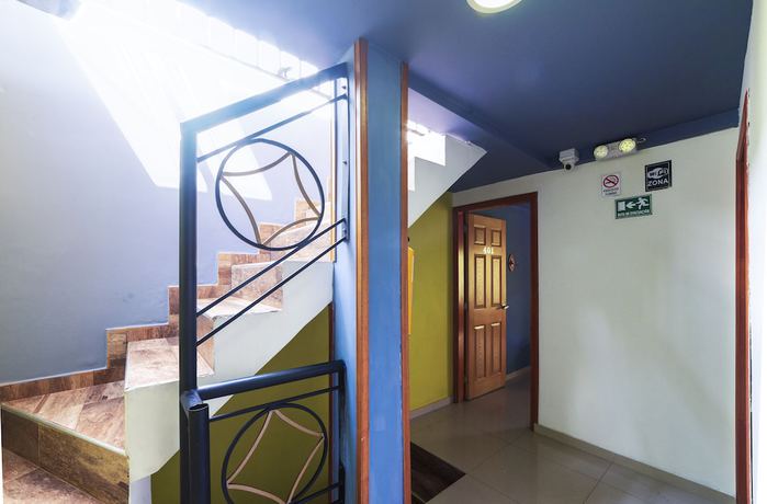 Imagen del bar/restaurante del Hotel Ayenda 1405 Ibiza. Foto 5