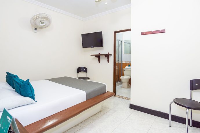 Imagen de la habitación del Hotel Ayenda Bugatier. Foto 15