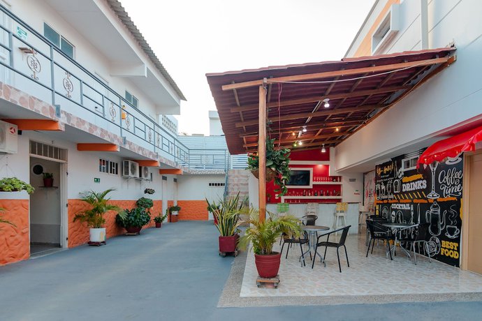 Imagen del bar/restaurante del Hotel Ayenda Caribe Confort. Foto 2