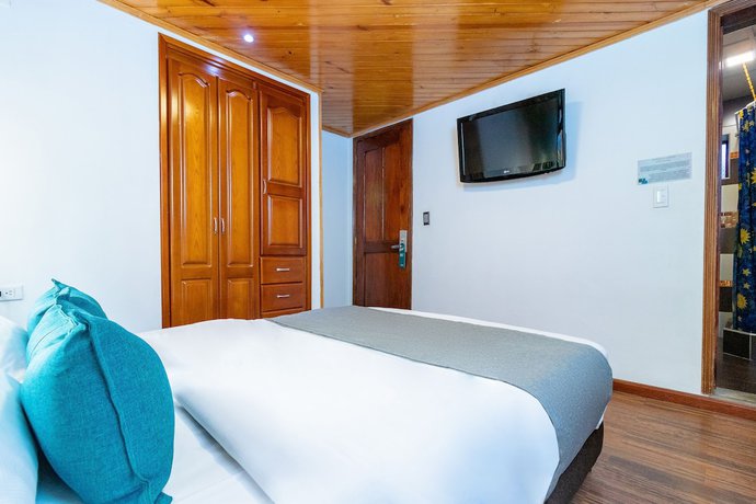 Imagen de la habitación del Hotel Ayenda Casa Candilejas. Foto 7