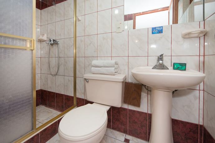 Imagen de la habitación del Hotel Ayenda Casa Escondida San Cristobal Premium, Santiago. Foto 12