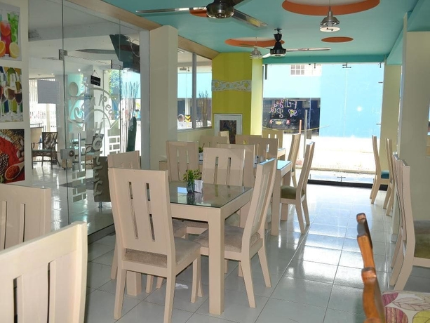 Imagen del bar/restaurante del Hotel Ayenda Casa Real. Foto 3