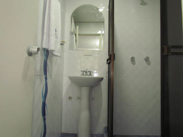Imagen de la habitación del Hotel Ayenda Dinast&iacute;a Real. Foto 7