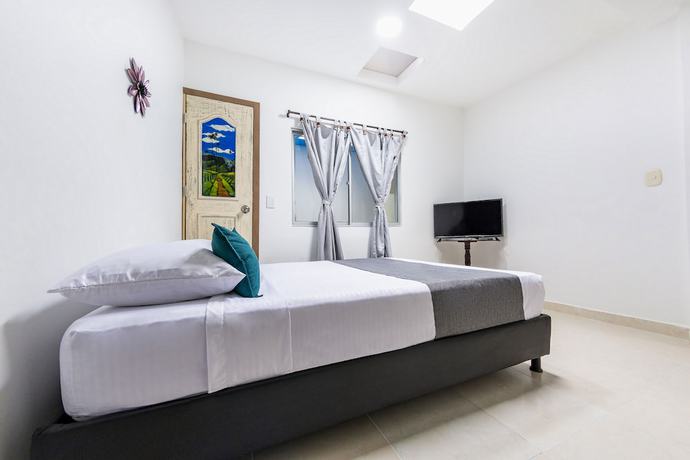 Imagen de la habitación del Hotel Ayenda Fundadores 1906. Foto 5