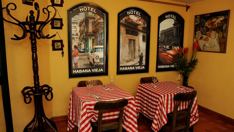 Imagen del bar/restaurante del Hotel Ayenda Habana Vieja 1221. Foto 3
