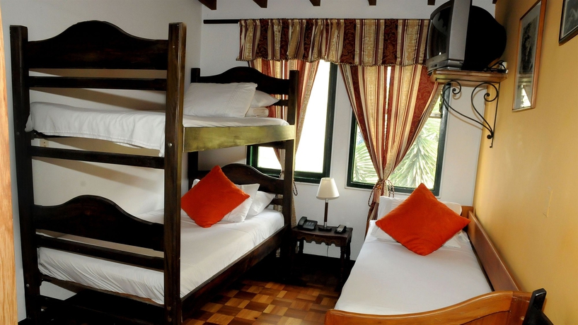 Imagen de la habitación del Hotel Ayenda Habana Vieja 1221. Foto 9