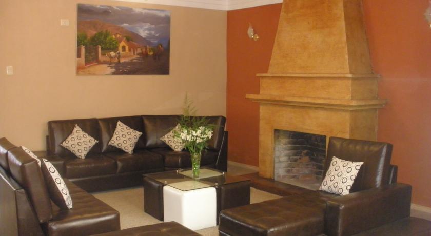 Imagen de los interiores del Hotel Ayenda Inkas Tarabamba. Foto 9