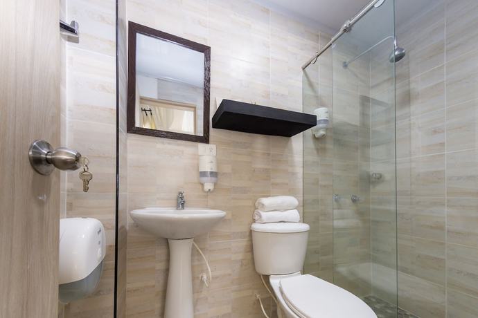 Imagen de la habitación del Hotel Ayenda La Gran Manzana. Foto 16