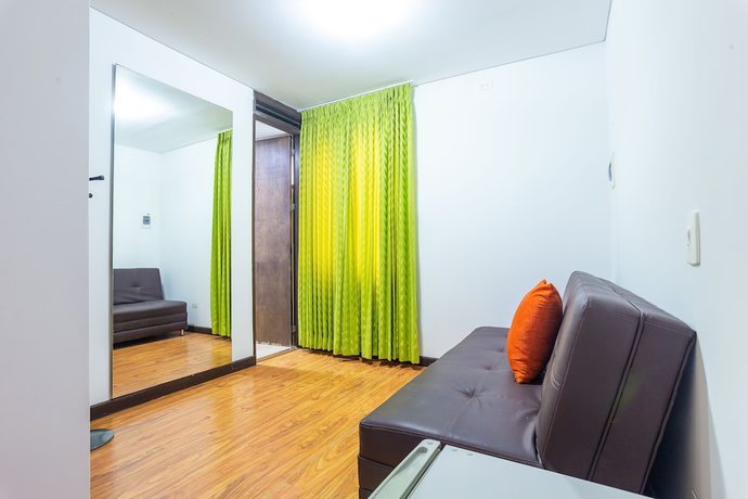 Imagen de la habitación del Hotel Ayenda Las 4 Estaciones. Foto 13
