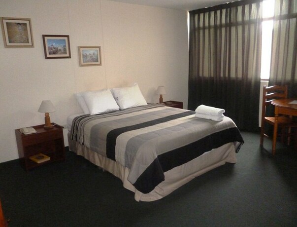 Imagen de la habitación del Hotel Ayenda Las Mercedes. Foto 16