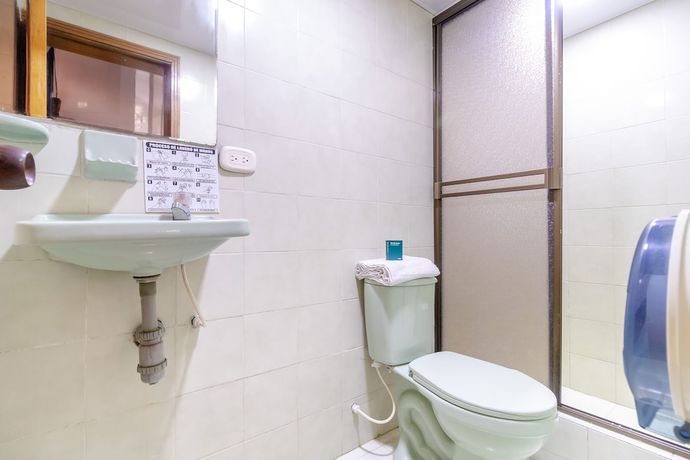 Imagen de la habitación del Hotel Ayenda Las Palmas. Foto 12