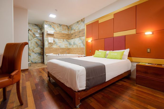 Imagen de la habitación del Hotel Ayenda Montreal Miraflores. Foto 3