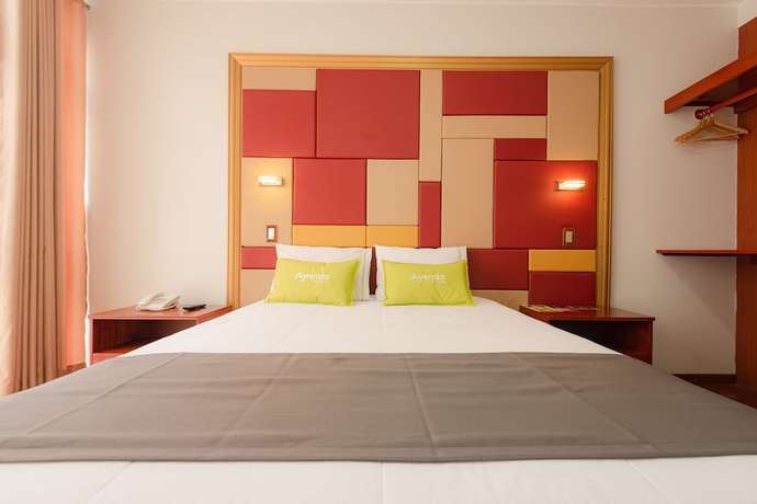 Imagen de la habitación del Hotel Ayenda Montreal Miraflores. Foto 5