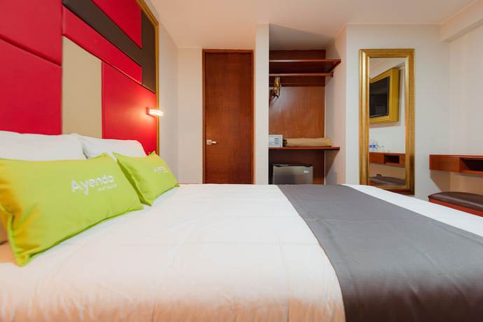 Imagen de la habitación del Hotel Ayenda Montreal Miraflores. Foto 7