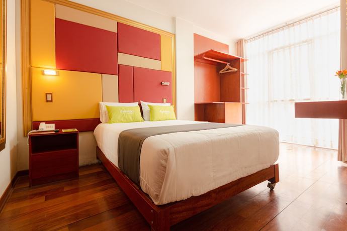 Imagen de la habitación del Hotel Ayenda Montreal Miraflores. Foto 17