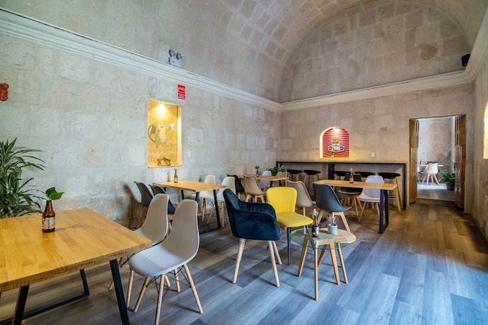 Imagen del bar/restaurante del Hotel Ayenda Mosna. Foto 7